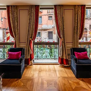 **** Otel Splendid - Starhotels Collezione İtalya