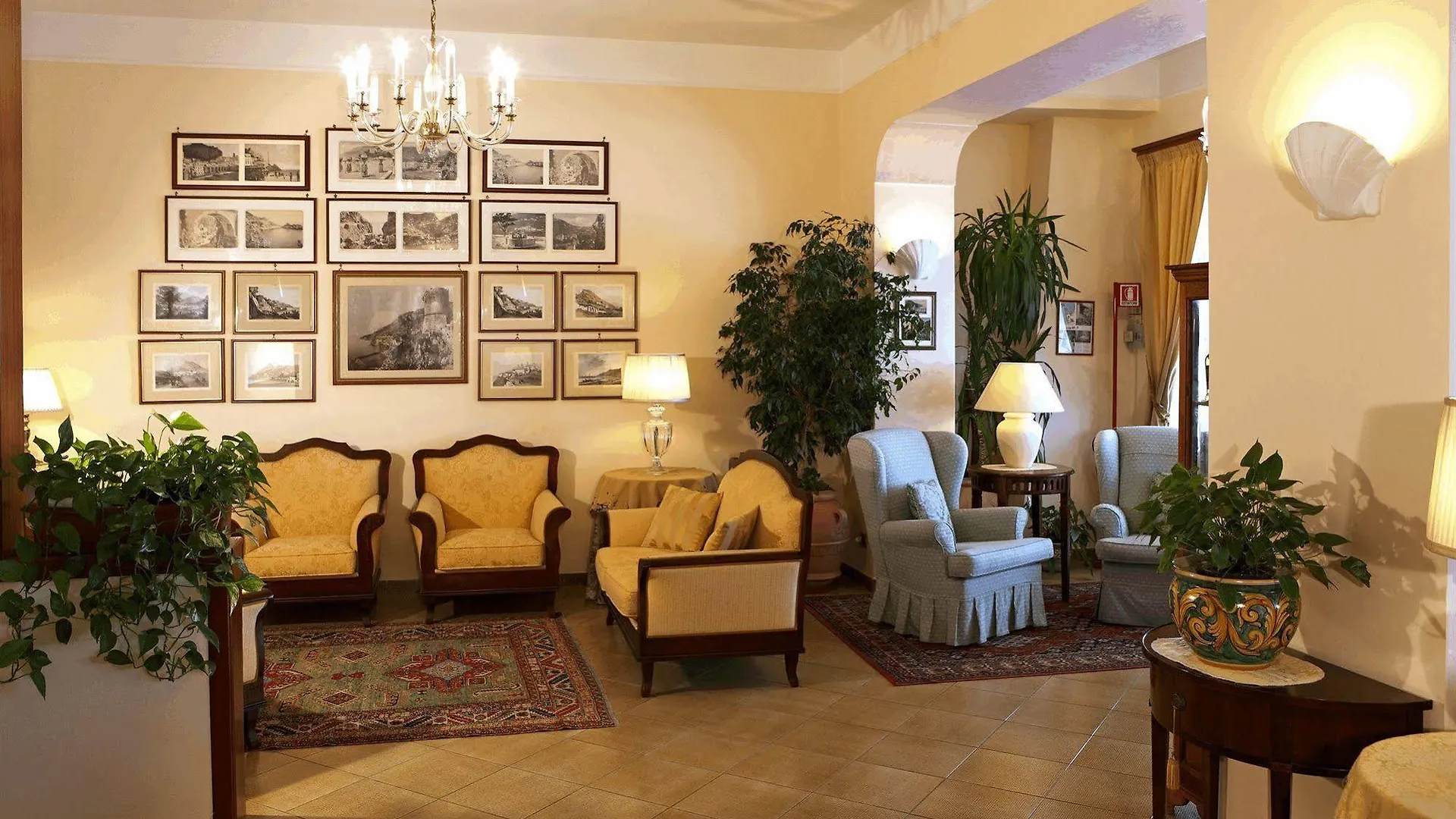 Hotel Il Nido Amalfi 3*,  Italien